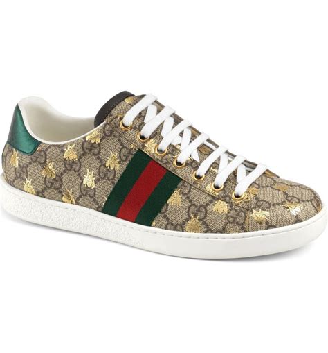 gucci sneaker bee